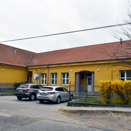 K&aacute;lm&aacute;n Lajos &Oacute;voda Kadafalvi &Oacute;vod&aacute;j&aacute;nak f&eacute;rőhelybőv&iacute;t&eacute;se k&eacute;p