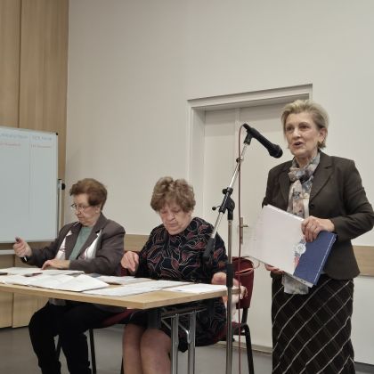 Tiszt&uacute;j&iacute;t&oacute; k&uuml;ld&ouml;ttgyűl&eacute;st tartott a Kecskem&eacute;ti Nyugd&iacute;jassz&ouml;vets&eacute;g 2026. febru&aacute;r 20. k&eacute;p