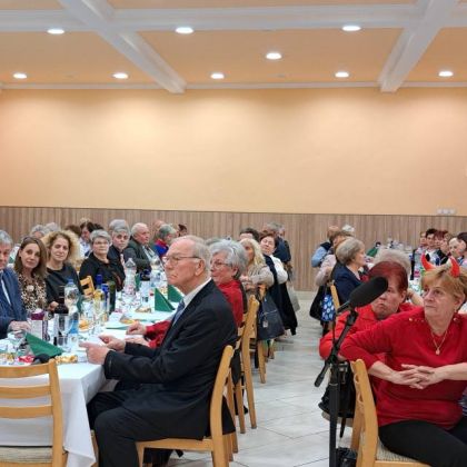 &Eacute;vz&aacute;r&oacute; klubvezetői &ouml;sszej&ouml;vetel 2025. december 5. k&eacute;p