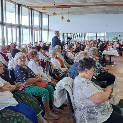 Sikeres szereplés a XV. Országos Nyugdíjas Ki-Mit-Tud és Népek Tánca-Népek Zenéje Fesztiválon 2025. május 26-28. kép