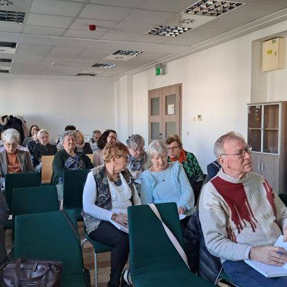 Szakmai találkozó az Egy iskola − egy nyugdíjasklub mozgalom jegyében 2024. január 26. kép