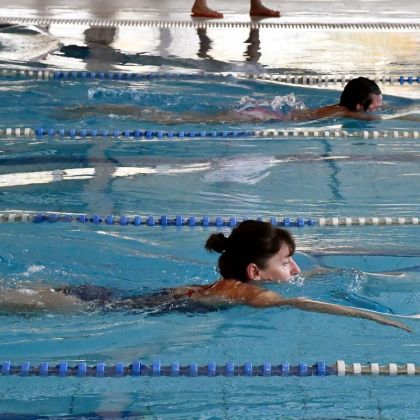 „MOZDULJ! Probojáczné Túri Éva emlékére” a Kecskeméti Fürdőben 2025. november 11. kép