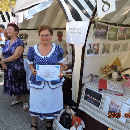 Sikerrel mutatkozott be a Nyugdíjas Civil Kerekasztal a XV. Városi Civil Korzón 2023. szeptember 8. kép