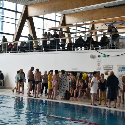 „MOZDULJ! Probojáczné Túri Éva emlékére” a Kecskeméti Fürdőben 2025. november 11. kép