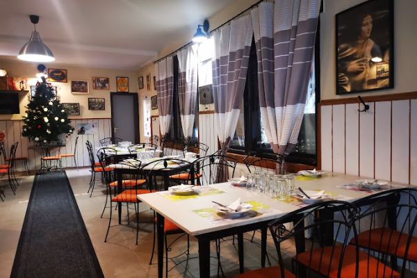 BistroMokambo Étterem és Rendezvényház