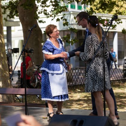 Sikerrel mutatkozott be a Nyugdíjas Civil Kerekasztal a XV. Városi Civil Korzón 2023. szeptember 8. kép