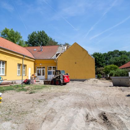 K&aacute;lm&aacute;n Lajos &Oacute;voda Kadafalvi &Oacute;vod&aacute;j&aacute;nak f&eacute;rőhelybőv&iacute;t&eacute;se k&eacute;p