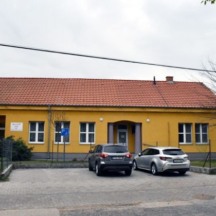 K&aacute;lm&aacute;n Lajos &Oacute;voda Kadafalvi &Oacute;vod&aacute;j&aacute;nak f&eacute;rőhelybőv&iacute;t&eacute;se k&eacute;p