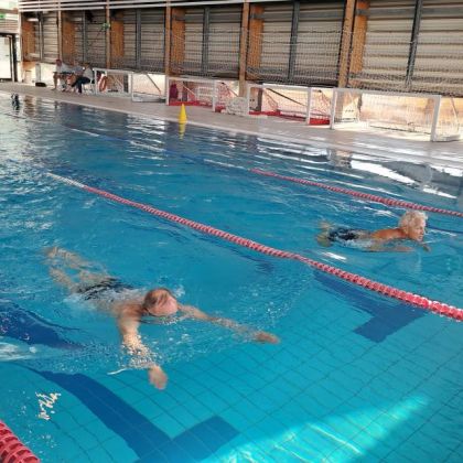 „MOZDULJ! Probojáczné Túri Éva emlékére” a Kecskeméti Fürdőben 2025. november 11. kép